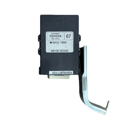 2015-2018 TOYOTA TUNDRA NETWORK GATEWAY BLIND SPOT ALERT CONTROL MODULE OEM - Image 1 of 4