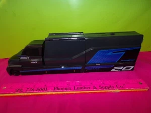 Hot Wheels Mega Hauler Semi Trattore Camion 2.0 JACKSON STORM sembra ottimo - Foto 1 di 5