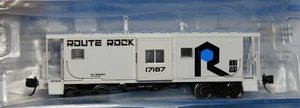 N Scale - BLUFORD SHOPS 44305 ROCK ISLAND Int. Ph. 4 Bay Window Caboose - Picture 1 of 4