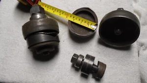 GREENLEE KNOCKOUT 3 1/2" 1 1/4" 3 PZ WITH BOLTS - Picture 1 of 6