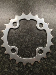 22 tooth bike granny, inner singlespeed ring 4 arm, 64 mm BCD. - Picture 1 of 4