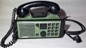 Sailor RT2048 VHF Radio Telefon - Picture 1 of 9