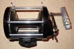 Penn Senator 114H Black Marlin Super 6/0 Wide Newell AccuPlates Angelrolle - Bild 1 von 13