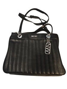 Nine West Black Purse W/ Shoulder Strap New Without Tags Medium Size Excellent - Picture 1 of 2