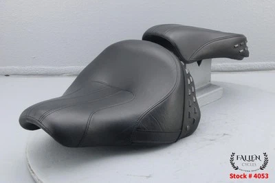 2019 Harley Softail Heritage Classic Front Driver Back Passenger Seat Assembly - Image 1 of 4