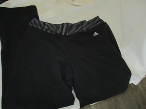 damen hose work out schwarz Adidas klein leicht weich - Bild 1 von 3
