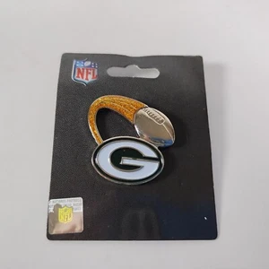 Green Bay Packers Pin Football Pass NFL Football Hat Lapel Pin - Picture 1 of 3