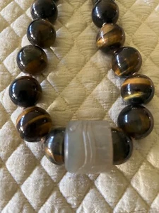 Designer necklace large tiger’s eye w jade detail 17 inch w extra stone - Picture 1 of 8