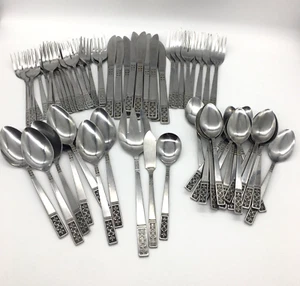 72 pc Set of  Mid-Century Flatware Stainless Fleur De Lis Customcraft MCM - Picture 1 of 12