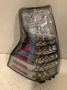 2014 -2023 LEXUS GX460 DRIVER LH  TAIL LIGHT OEM B78L-13405 TL - Picture 1 of 5