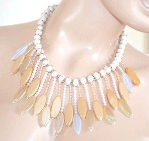 Collana donna pietre bianche beige safari ciondoli girocollo collier perle UF55 - Foto 1 di 2
