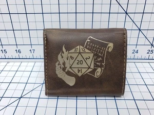 Dungeons and Dragons Class Icons with D20 Part 1 - Trifold Wallet - Laser Engravur - Bild 1 von 11