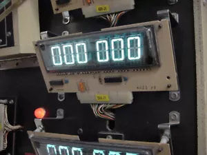 Gottlieb Flipper, 6-stelliges Display, schöner Zustand, angemessen und sicher versandt! - Bild 1 von 7