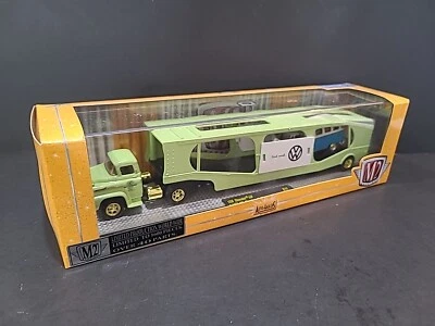 2014 M2 Machines Auto Haulers 1958 Chevy LCF & 1960 VW Microbus 15 Window USA - Image 1 of 4