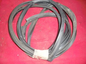Türdichtung rechts Honda LOGO GA3 D13B7 Bj. 1998-2001 - Picture 1 of 1
