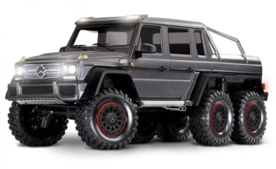 Traxxas TRX88296-4 TRX-6 Mercedes-Benz G63 AMG 6X6 TQi 2.4G RTR CL Silver LED - Bild 1 von 4
