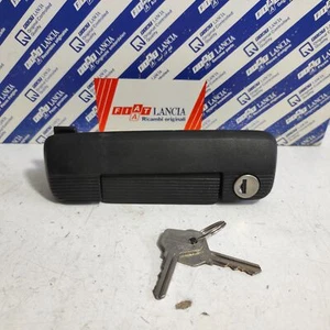 MANIGLIA ESTERNA PORTA DX FIAT 127 RUSTICA - PANORAMA I SERIE ORIGINALE 4407633 - Foto 1 di 7