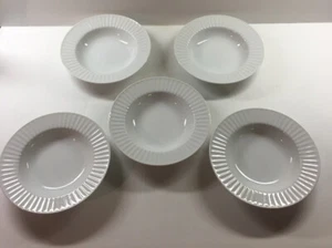 5 VTG Country White Fine Embossed China 8.5" Rimmed Salad Soup Cereal Bowl 1985 - Picture 1 of 6