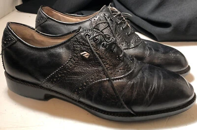 Zapatos de golf vintage Mizuno para hombre de cuero negros talla 9 M tacos de espiga dura Foto 1 de 4