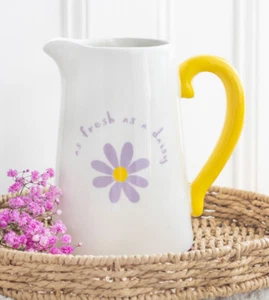 Fresh as a Daisy - Ceramic Flower Jug / Flower Vase - 17cm - Brand New & Boxed - Picture 1 of 2