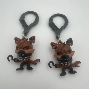 Five Nights At Freddy’s FNAF Schlüsselanhänger Rucksack Clip On Figur Foxy Menge 2 - Bild 1 von 6