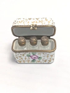 Caja de baratijas Limoges 3 botellas de perfume de vidrio pintura a mano porcelana Francia vintage - Imagen 1 de 13