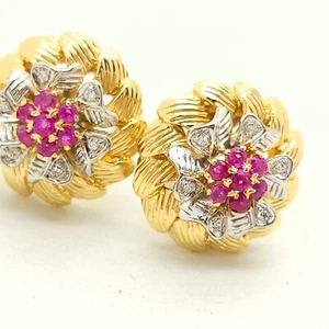 Pendientes vintage con clip de rubí y diamante con flores redondas de oro blanco y amarillo de 18 K - Imagen 1 de 13