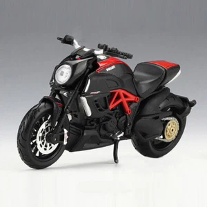 1/18 2013 Ducati Diavel Carbon Motorcycle Model Diecast Motorcycle Toy for Boys - Picture 1 of 8