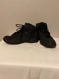 Nike Air Jordan XII 12 Retro Winterized Triple Black Jumpman BQ6852-001 Größe 4Y - Bild 1 von 11