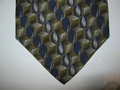 Daniel Hechter SILK Tie Necktie 56 x 3.75 green gray blue 14457 - Image 1 of 4