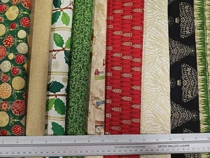 6 mt Assorted Metallic Christmas Bundle 100% Premium Quilting Cotton Fabrics. - Picture 1 of 3