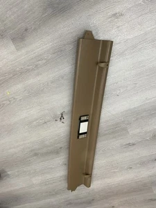 88-98 OBS Chevy GMC Rear Dome Light Headliner Trim Regular Cab TAN, With Light - Picture 1 of 9