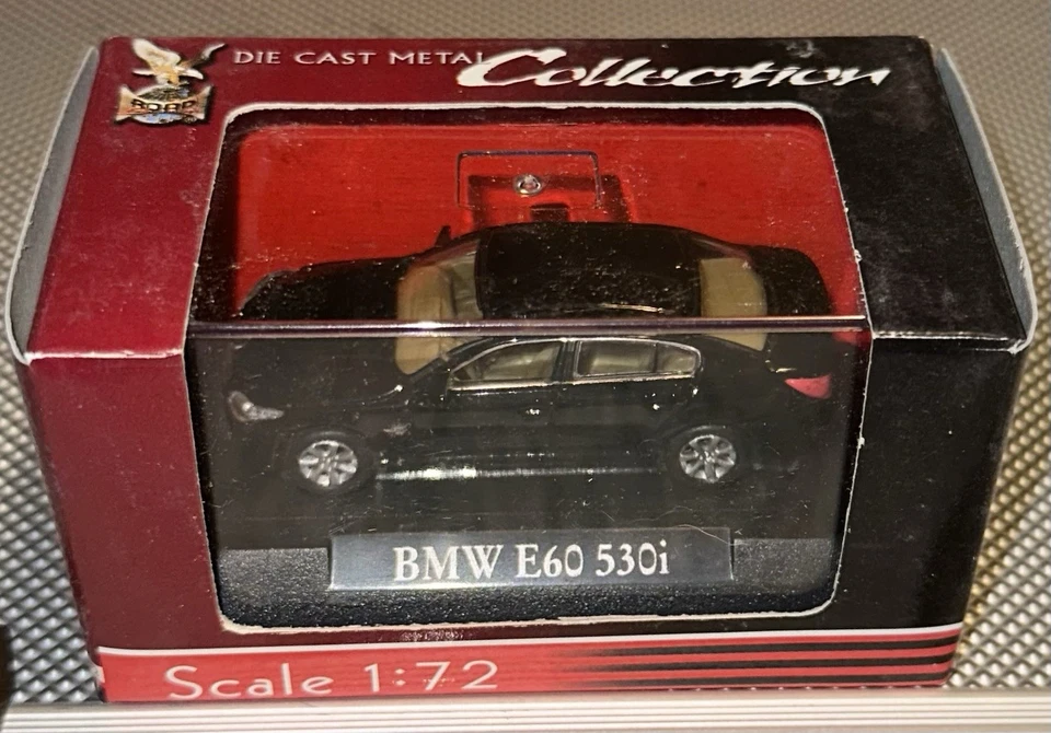 Colección Road Signature BMW E60 530i escala 1:72 Yat Ming Foto 1 de 1