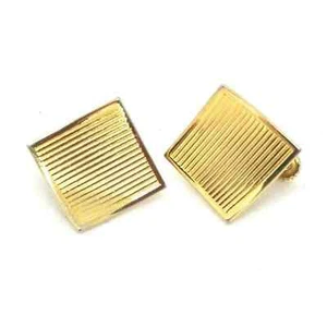 Pendientes con clip vintage Napier cuadrados doblados década de 1960 espalda atornillada años 60 tonos dorados de colección - Imagen 1 de 4