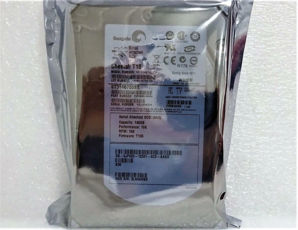 JP620 0JP620 Dell 146GB 10K RPM 3Gb/s 16MB 3.5" SAS Hard Drive ST3146755SS - Image 1 of 2