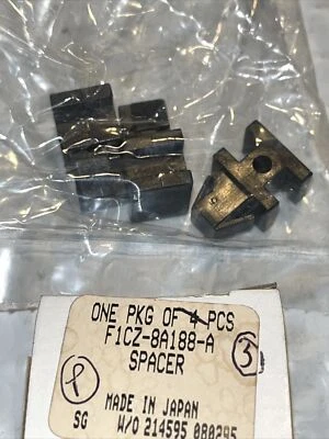 Espaciadores originales Ford F1CZ-8A188-A (juego de 3) - ENVÍO GRATUITO Foto 1 de 2