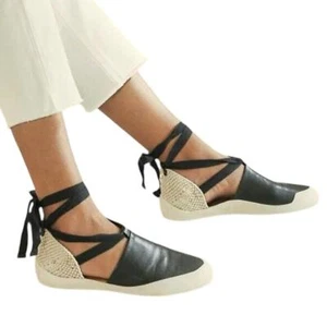 Coclico Kashm Lace Up Sneaker size 42 in Black White - Picture 1 of 9