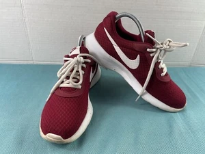 Nike Sneakers Women 8 M Tanjun Running Shoes Red Athletic Trainers 812655-604 - Picture 1 of 13