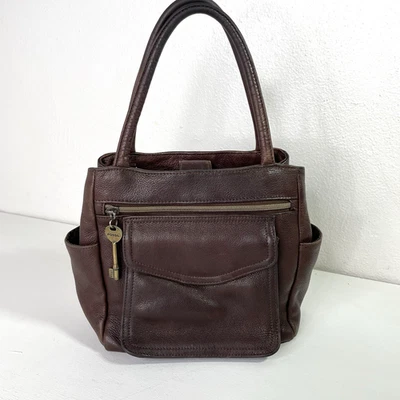 Bolso de Mano Fossil Marrón Cuero Guijarro Cartera Bolso de Mano 75082 Llave de Latón Foto 1 de 4