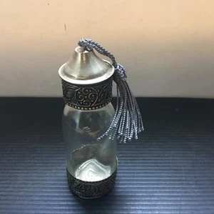 Vintage Glasphiole mit Sterling Silber filigran Akzent & Quaste Ornament 4,25" Höhe - Bild 1 von 9