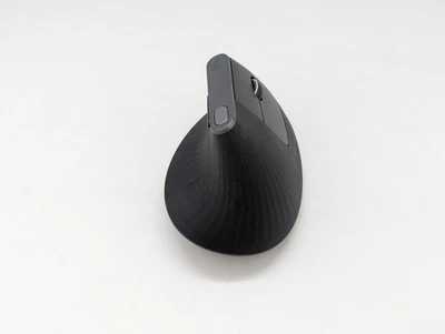 FAULTY Logitech MX Vertical ergonomic wireless mouse Bluetooth 4000 DPI READ - Image 1 of 4