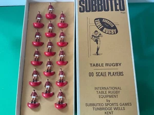Subbuteo Rugby Ref 6 Wales, Salford H/W boxed team with repro number. - Imagen 1 de 1