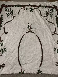 Lenox Christmas Tablecloth “Holiday Nouveau”Oblong Rectangle 56”W X 112”L - Picture 1 of 11