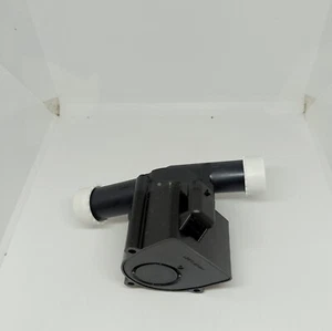 NEW Genuine Land Rover/Range Rover Discovery/New Defender Water Pump LR099524 - Picture 1 of 4