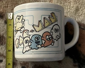 VINTAGE PAC-MAN GRINDLEY ENGLAND MIDWAY 80'S (ATARI GHOST GAME) COFFEE MUG CUP - Picture 1 of 4