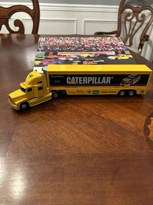 Winross CAT Racing Tractor & Trailer 1:64 in Box Caterpillar #96 David Green - Image 1 of 4