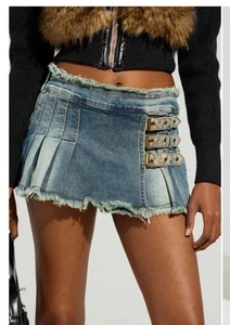 Y2K Micro Denim Jean Mini Skirt Pleated Size Medium Low Rise - Picture 1 of 14