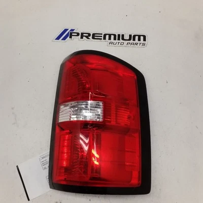 Passenger Tail Light Classic Style Pickup Fits 16-19 SIERRA 1500 PICKUP 613951 - Image 1 of 4
