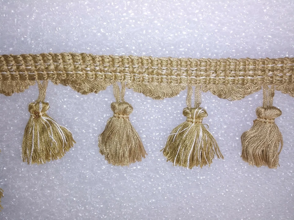 6 yardas FRANJA BORLA 3"- BEIGE/ORO/BLANCO - Borde de tela para cortinas de tapicería  Foto 1 de 1