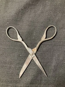 VINTAGE Stainless Steel Italian Heavy Duty SCISSORS HIGH END ITALY Sharp - Picture 1 of 7